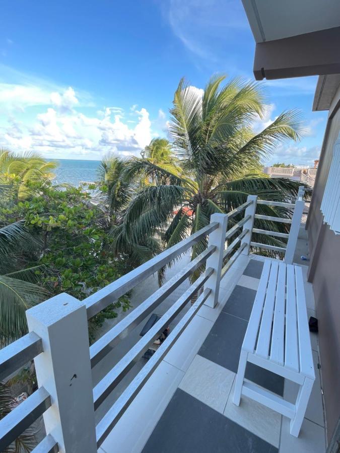 Caye Caulker Beach Hotel Екстериор снимка