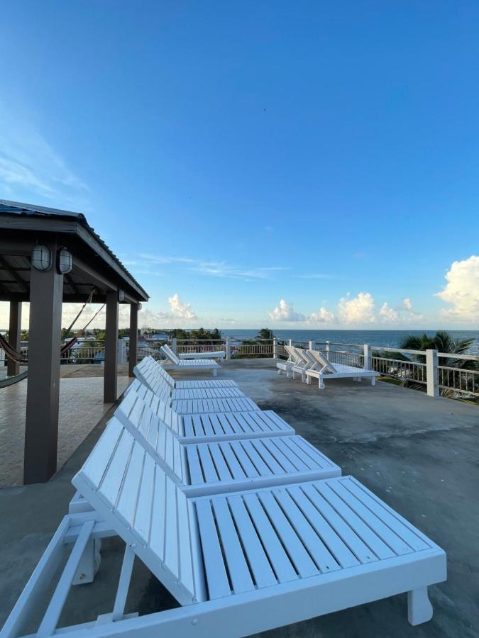 Caye Caulker Beach Hotel Екстериор снимка